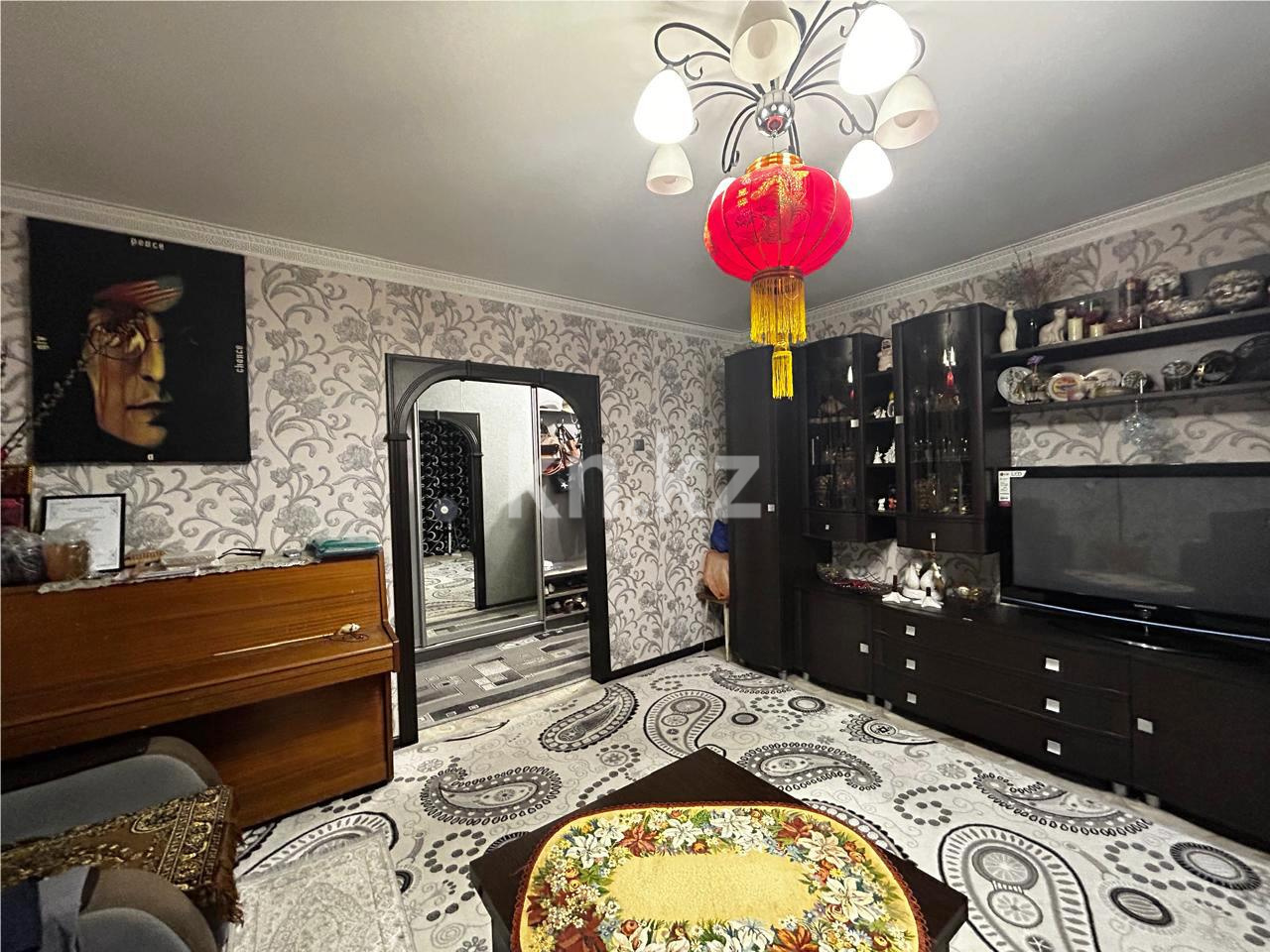 Продажа 4-комнатной квартиры, 79 м², ул. Язева в Караганде - фото 5