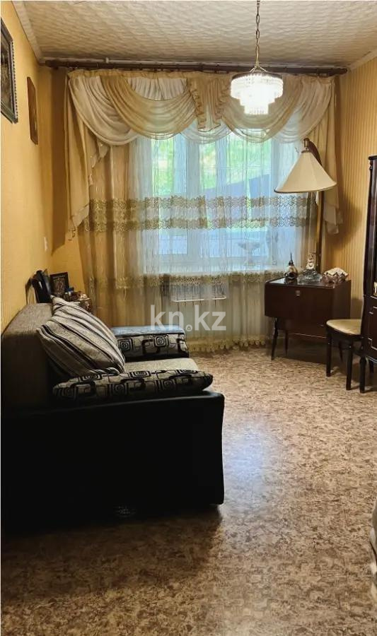 Продажа 4-комнатной квартиры, 87 м², ул. Парковая, дом  11а в Шахтинске - фото 2