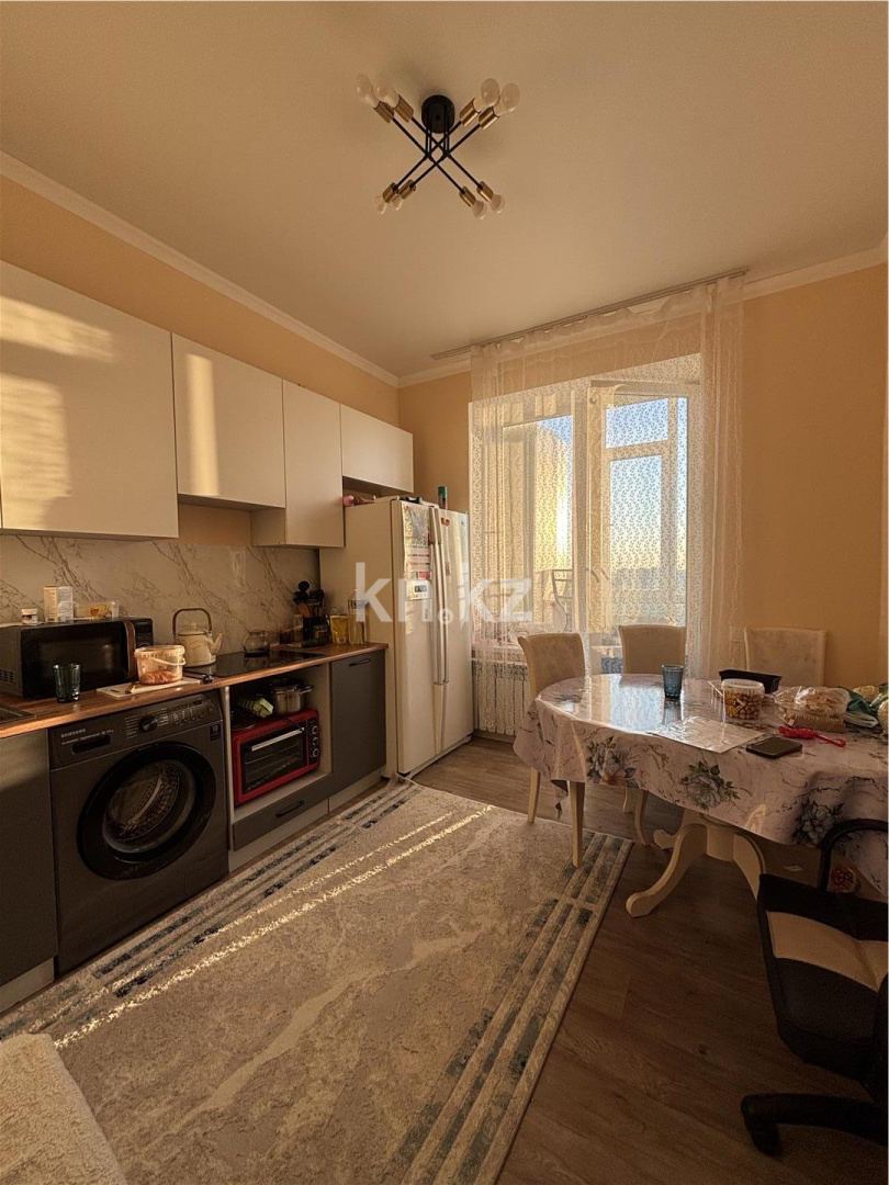 Продажа 2-комнатной квартиры, 60 м², ул. Айтматова в Астане - фото 4