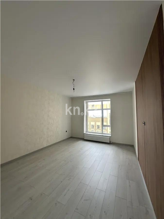 Продажа 2-комнатной квартиры, 70 м² в Астане