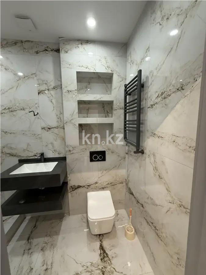 Продажа 1-комнатной квартиры, 40 м², мкр. Нуркент, дом  51 в Алматы - фото 4