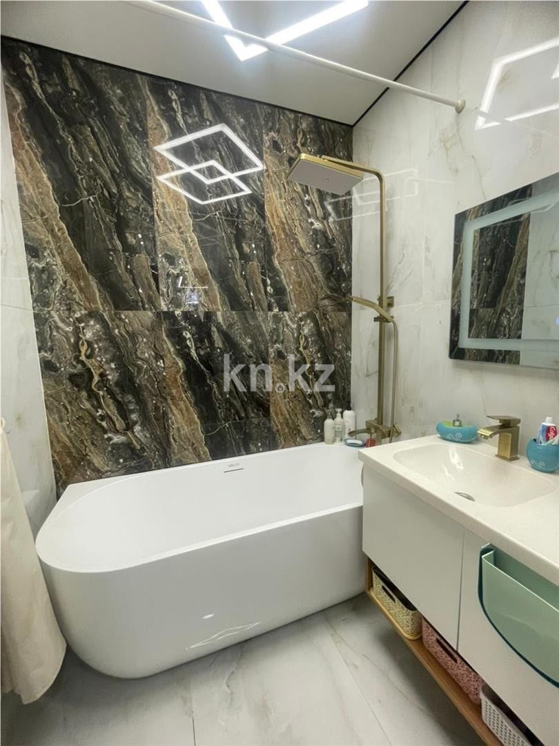 Продажа 3-комнатной квартиры, 90 м² в Астане - фото 20