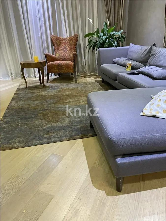 Продажа 5-комнатной квартиры, 211 м² в Алматы