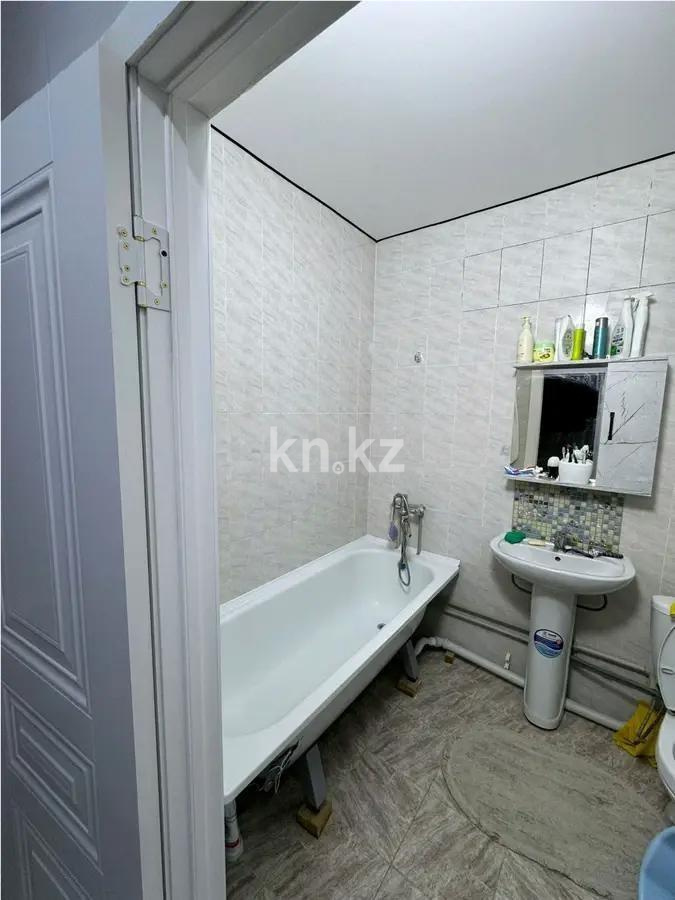 Продажа 2-комнатной квартиры, 55 м², мкр-н Дарабоз, дом  57 в Алматы - фото 3