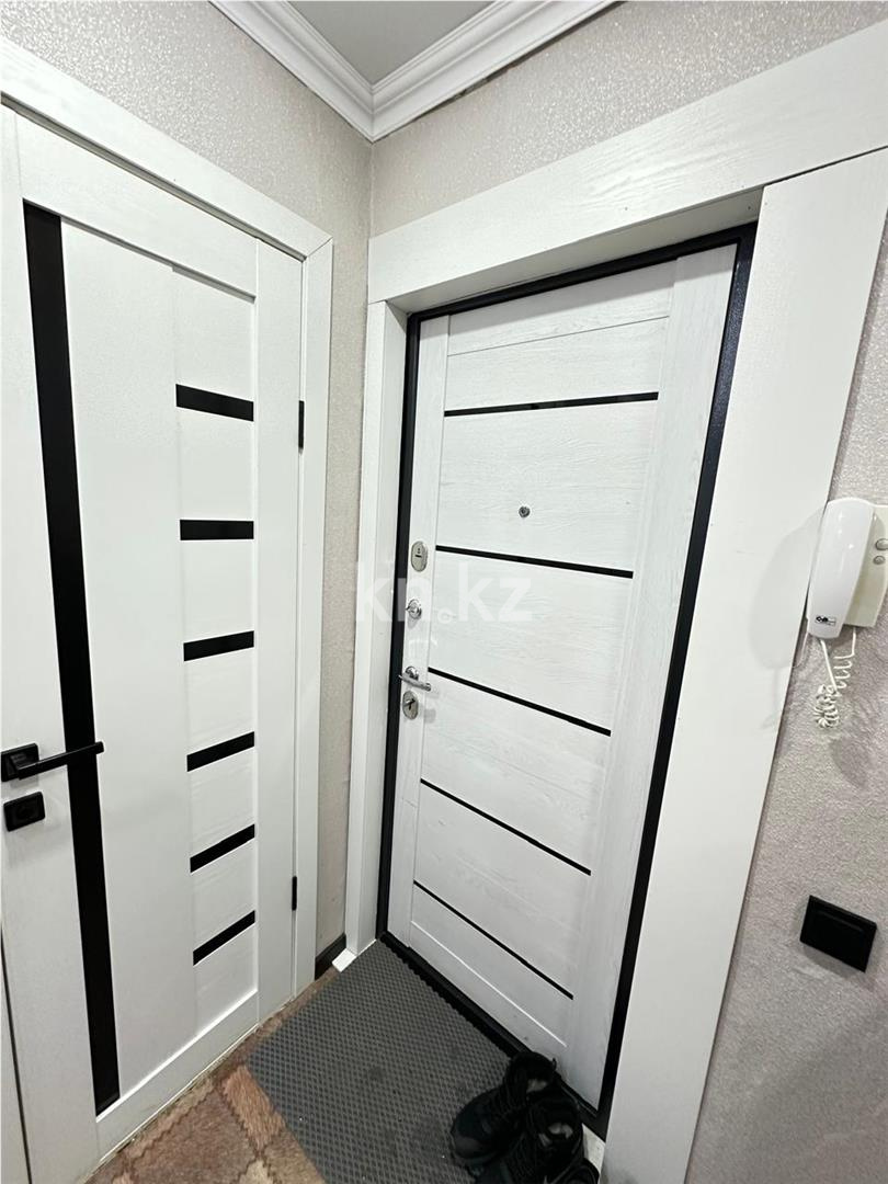 Продажа 4-комнатной квартиры, 61 м², 22 мкр. в Караганде - фото 17