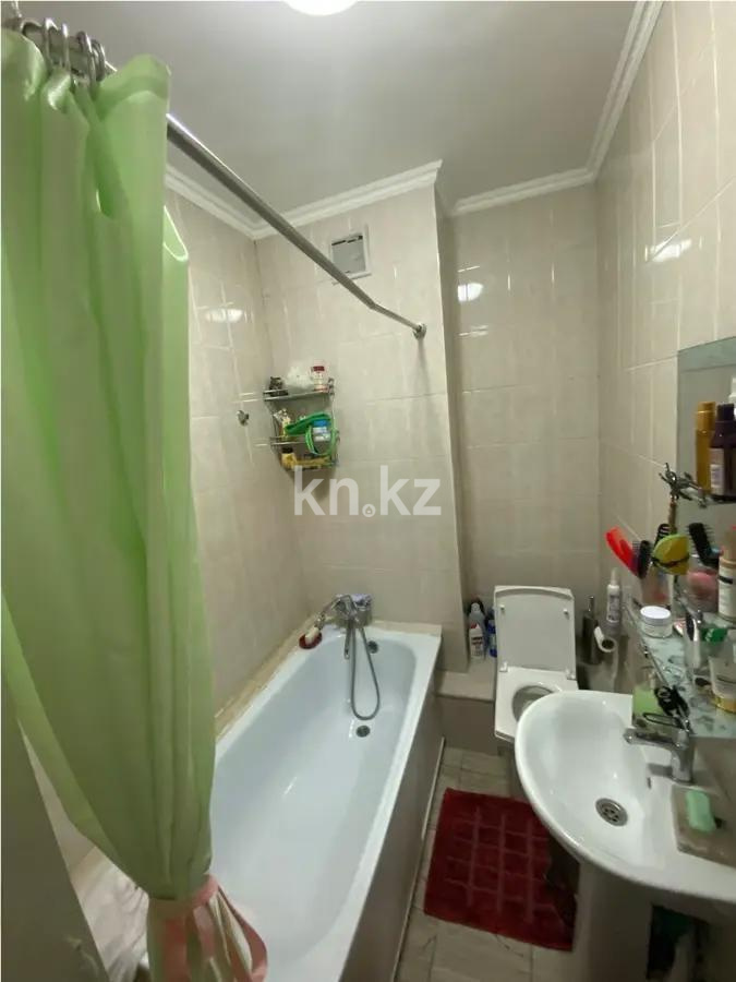 Продажа 1-комнатной квартиры, 48 м², мкр-н Нуркент, дом  81 в Алматы - фото 3