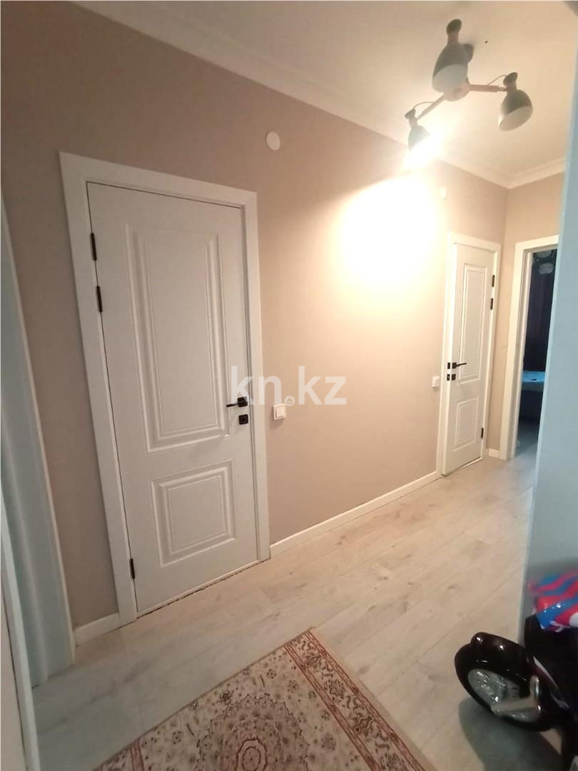 Продажа 3-комнатной квартиры, 72 м², ул. Байтурсынова в Астане - фото 10