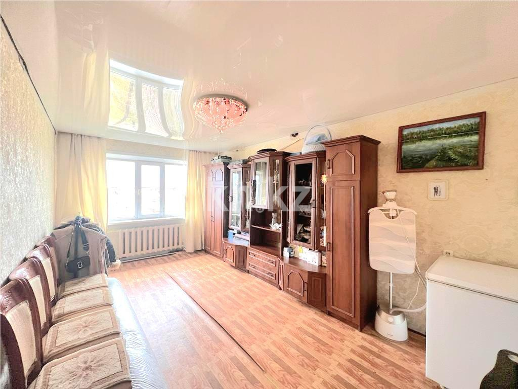 Продажа 3-комнатной квартиры, 61 м², мкр-н 17 в Караганде