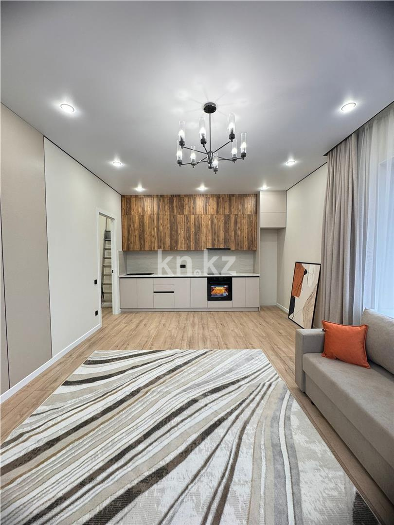 Продажа 3-комнатной квартиры, 70 м², ул. Муканова в Караганде