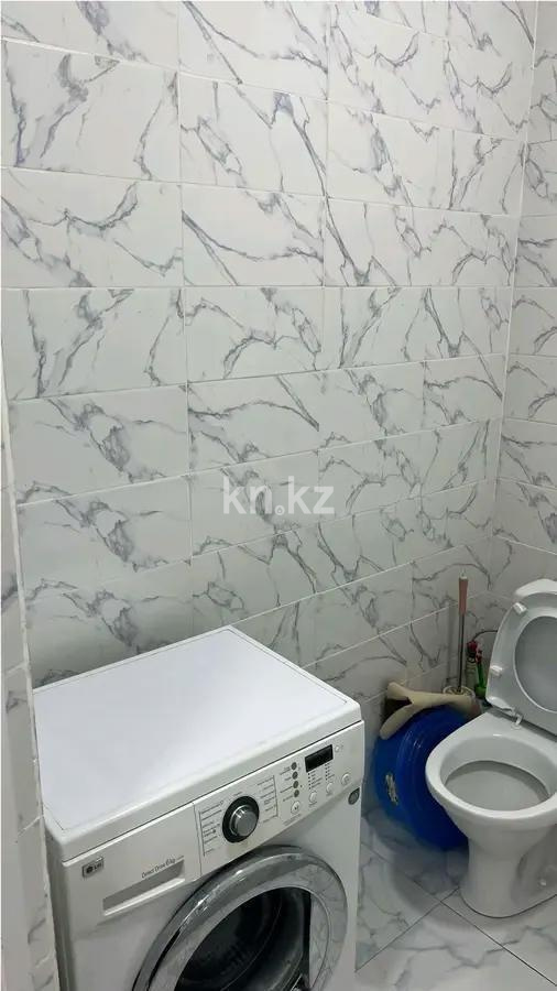 Продажа 1-комнатной квартиры, 40 м², пр. Кошкарбаева, дом  13 в Астане - фото 4