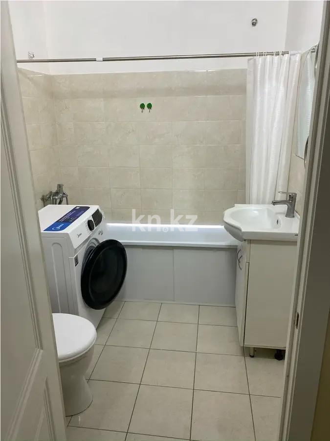 Продажа 1-комнатной квартиры, 40.7 м² в Алматы - фото 3