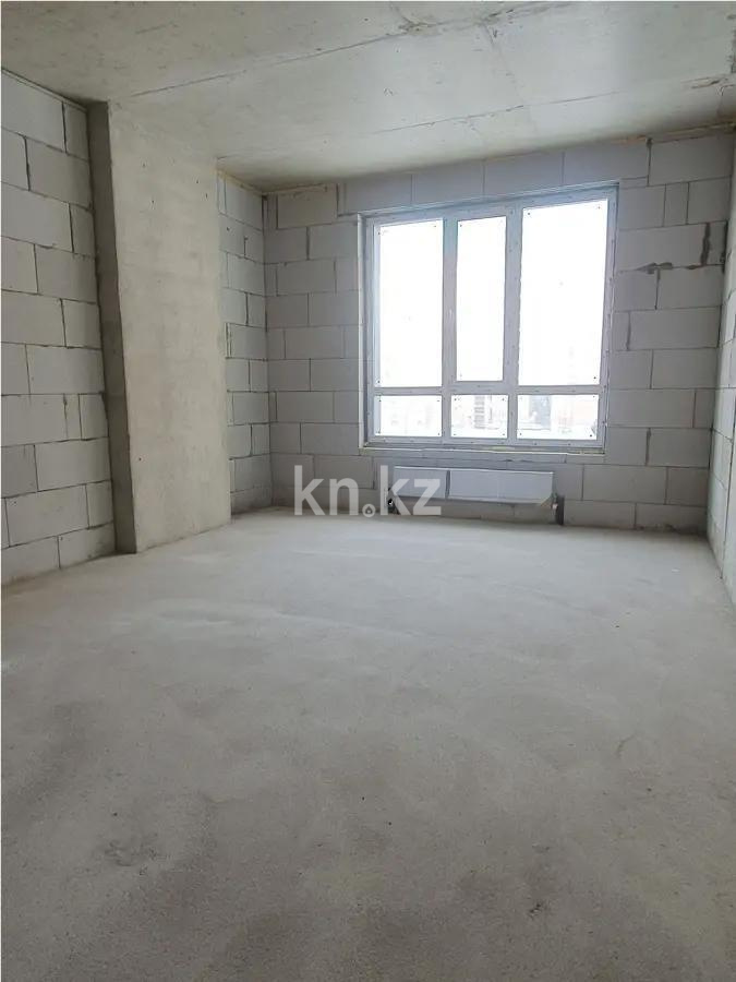 Продажа 4-комнатной квартиры, 126.2 м² в Астане - фото 2