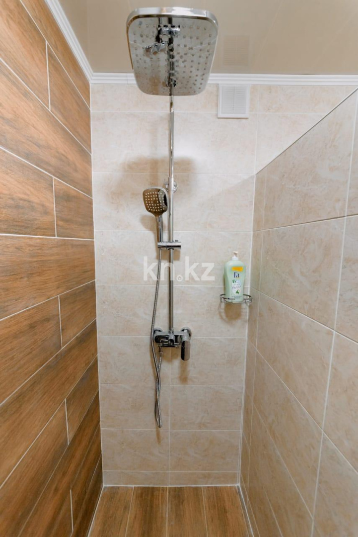 Аренда 2-комнатной квартиры посуточно, 50 м², пр. Бухар-жырау, дом  73/2 в Караганде - фото 4