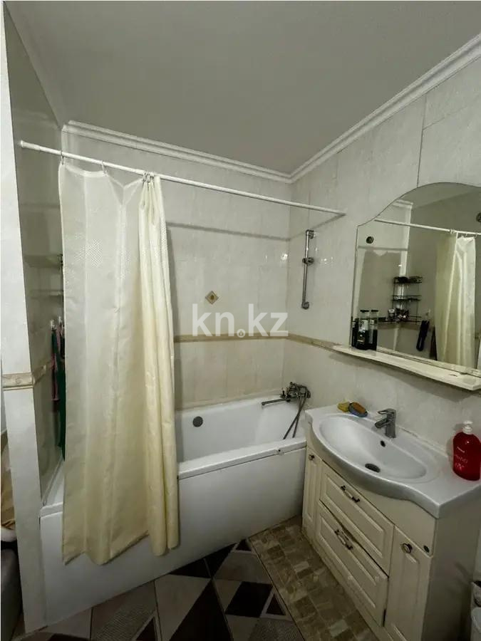 Продажа 3-комнатной квартиры, 117 м², ул. Сейфуллина, дом  6 в Астане - фото 5
