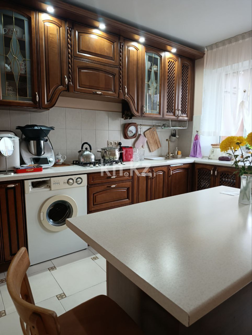 Продажа 3-комнатной квартиры, 65 м², ул. Айманова в Алматы - фото 15