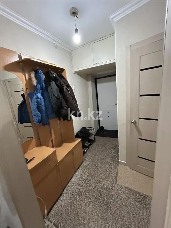 Продажа 2-комнатной квартиры, 44 м², 13 мкр., дом  22 в Караганде - фото 6
