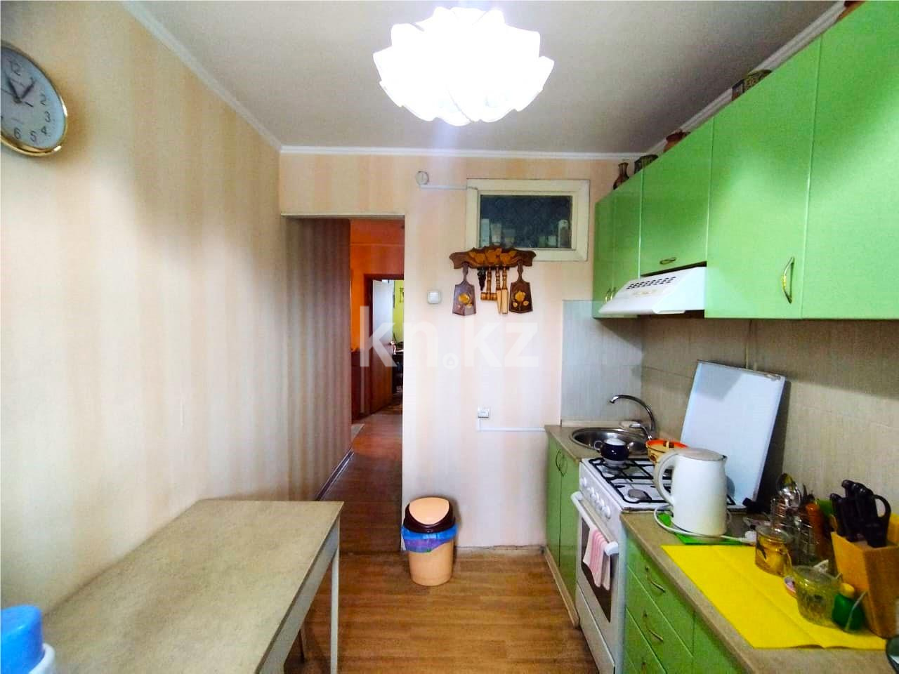 Продажа 3-комнатной квартиры, 62 м², ул. Ермекова, дом  83 в Караганде - фото 10