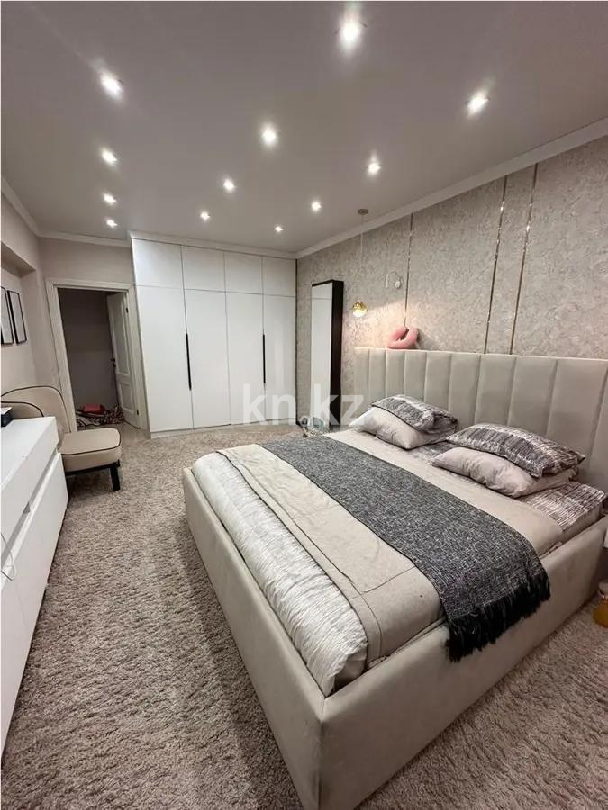 Продажа 3-комнатной квартиры, 100 м², ул. Варламова, дом  27д в Алматы - фото 2