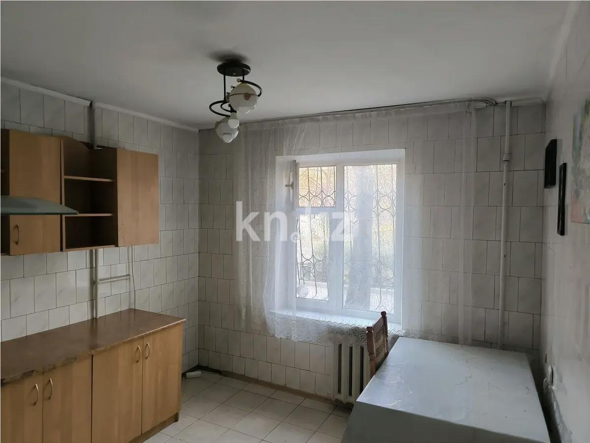 Продажа 4-комнатной квартиры, 87 м², ул. Тургута Озала, дом  51 в Алматы - фото 4