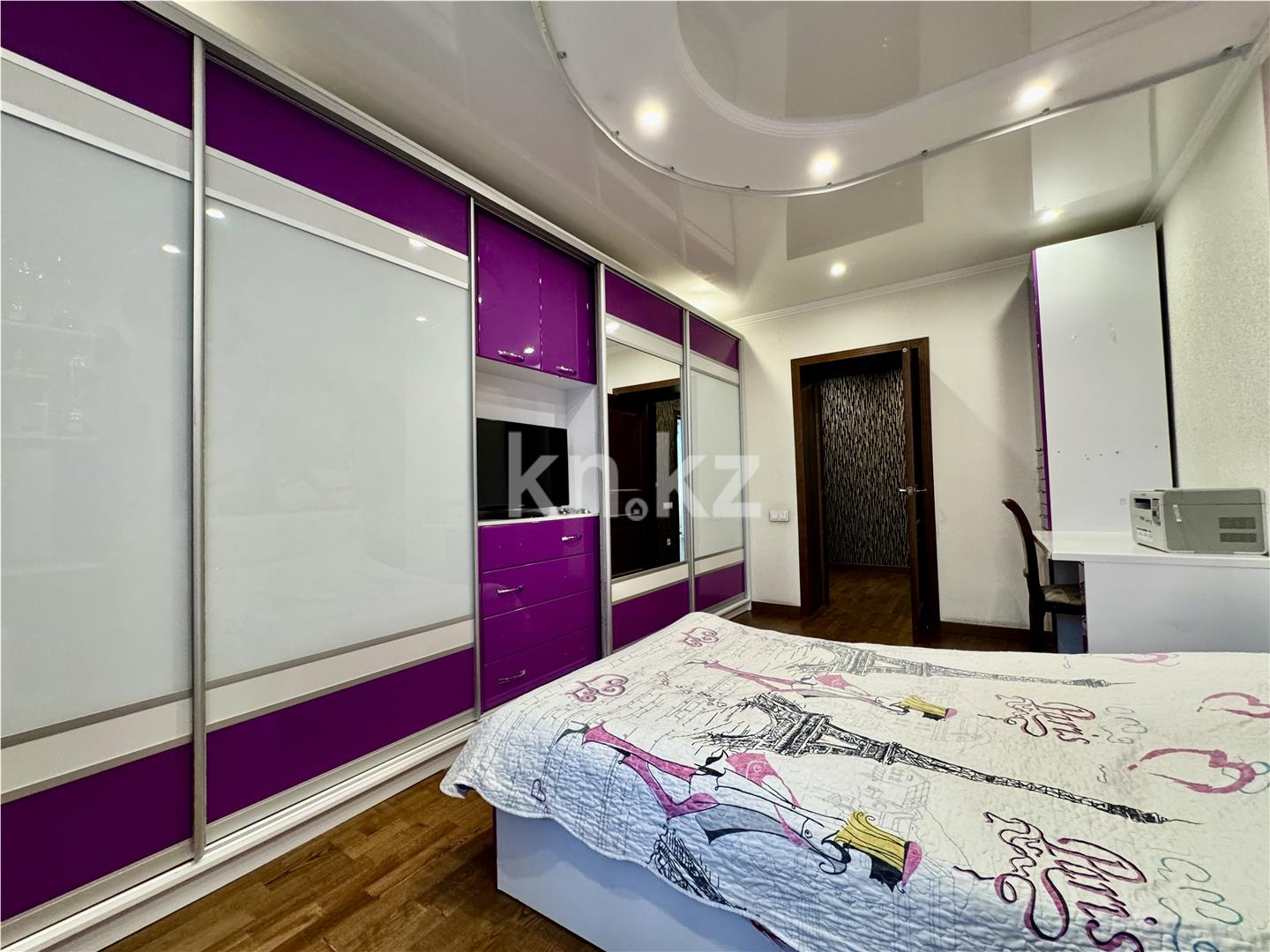 Продажа 4-комнатной квартиры, 93 м², ул. Аманжолова, дом  71 в Караганде - фото 24