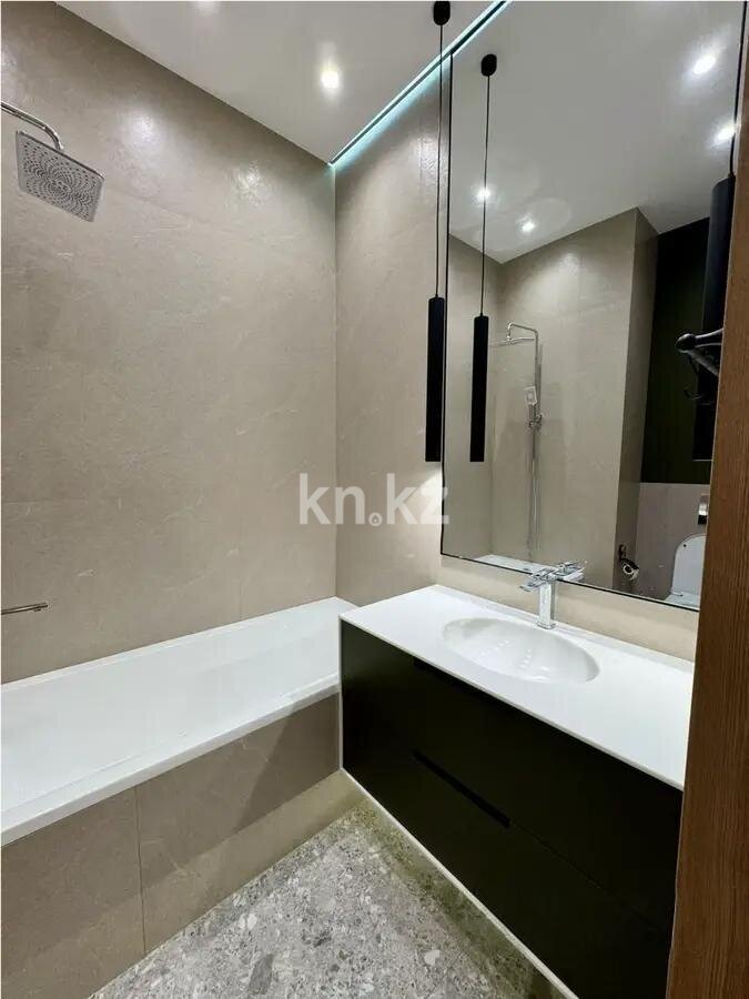 Продажа 3-комнатной квартиры, 80.3 м² в Алматы - фото 4