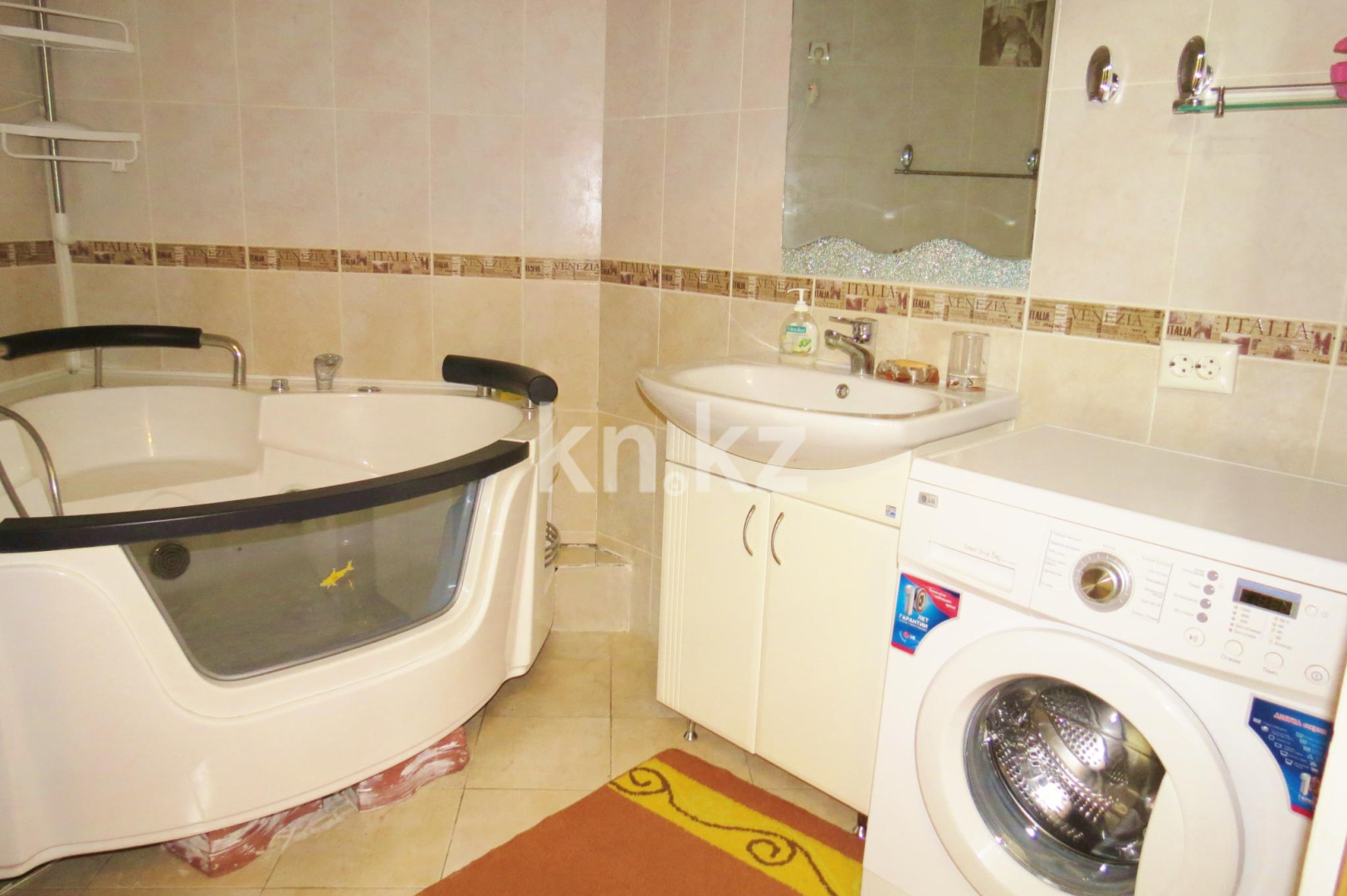 Аренда 2-комнатной квартиры посуточно, 65 м² в Астане - фото 7