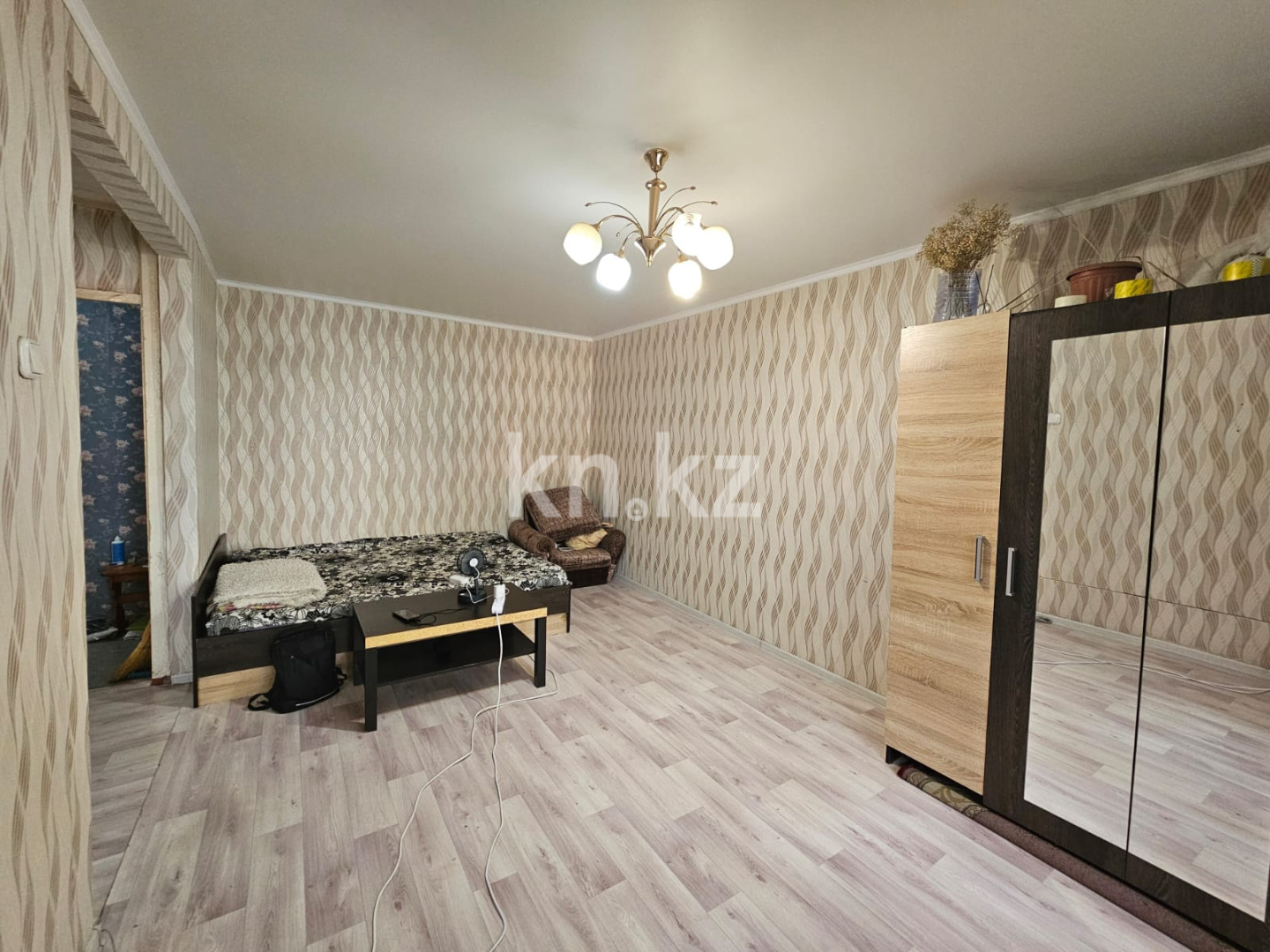 Продажа 1-комнатной квартиры, 32.2 м², ул. Ержанова, дом  36 в Караганде