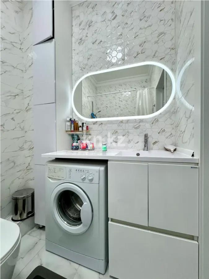 Продажа 2-комнатной квартиры, 57 м², ул. Казыбек би, дом  37 в Астане - фото 2