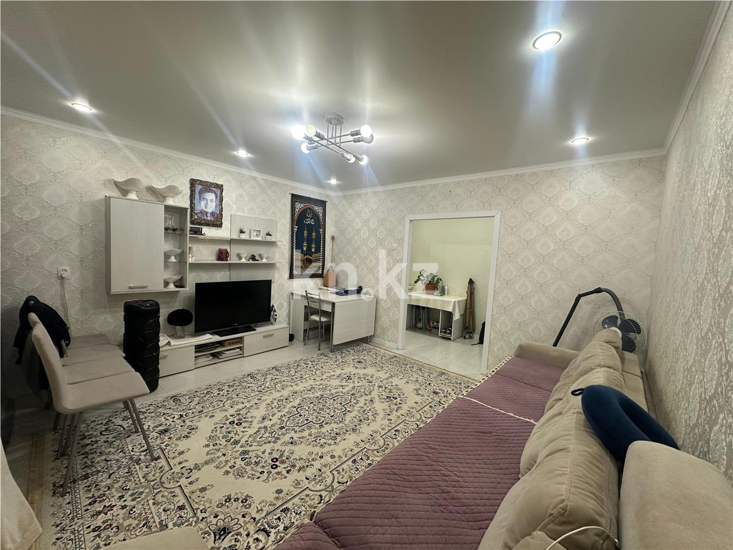 Продажа 3-комнатной квартиры, 65 м², мкр-н Орбита-1 в Караганде - фото 3