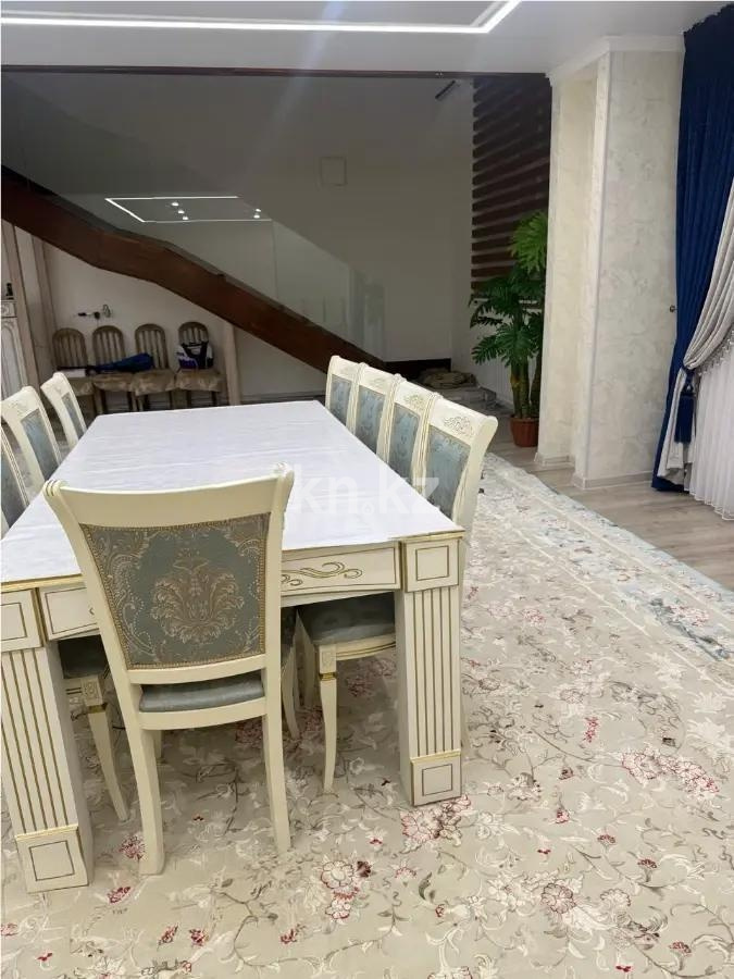 Продажа 6-комнатной квартиры, 257 м² в Астане