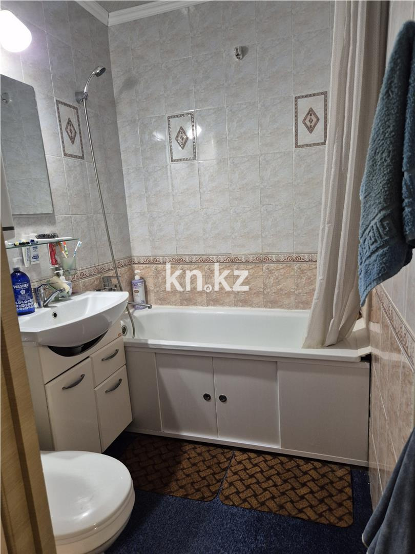Продажа 3-комнатной квартиры, 55 м², ул. Лободы в Караганде - фото 5
