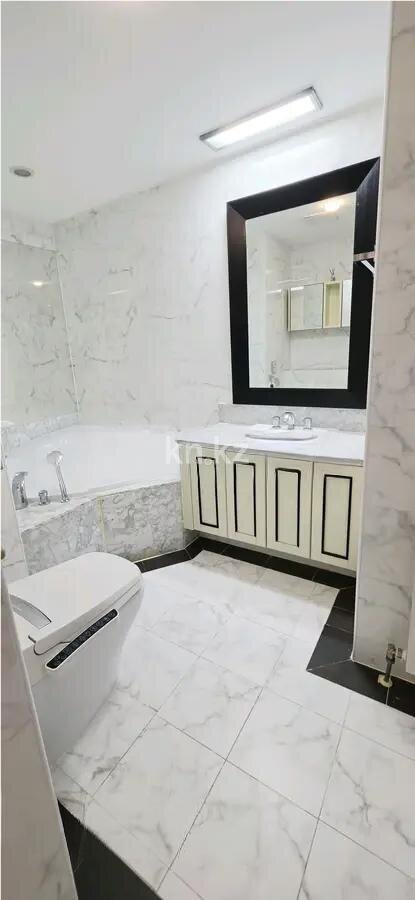 Продажа 4-комнатной квартиры, 176 м² в Астане - фото 6