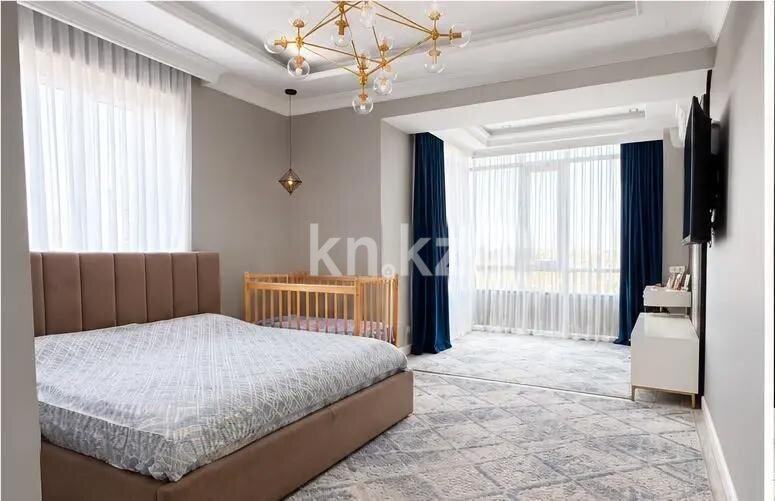 Продажа 4-комнатной квартиры, 138 м² в Алматы - фото 3