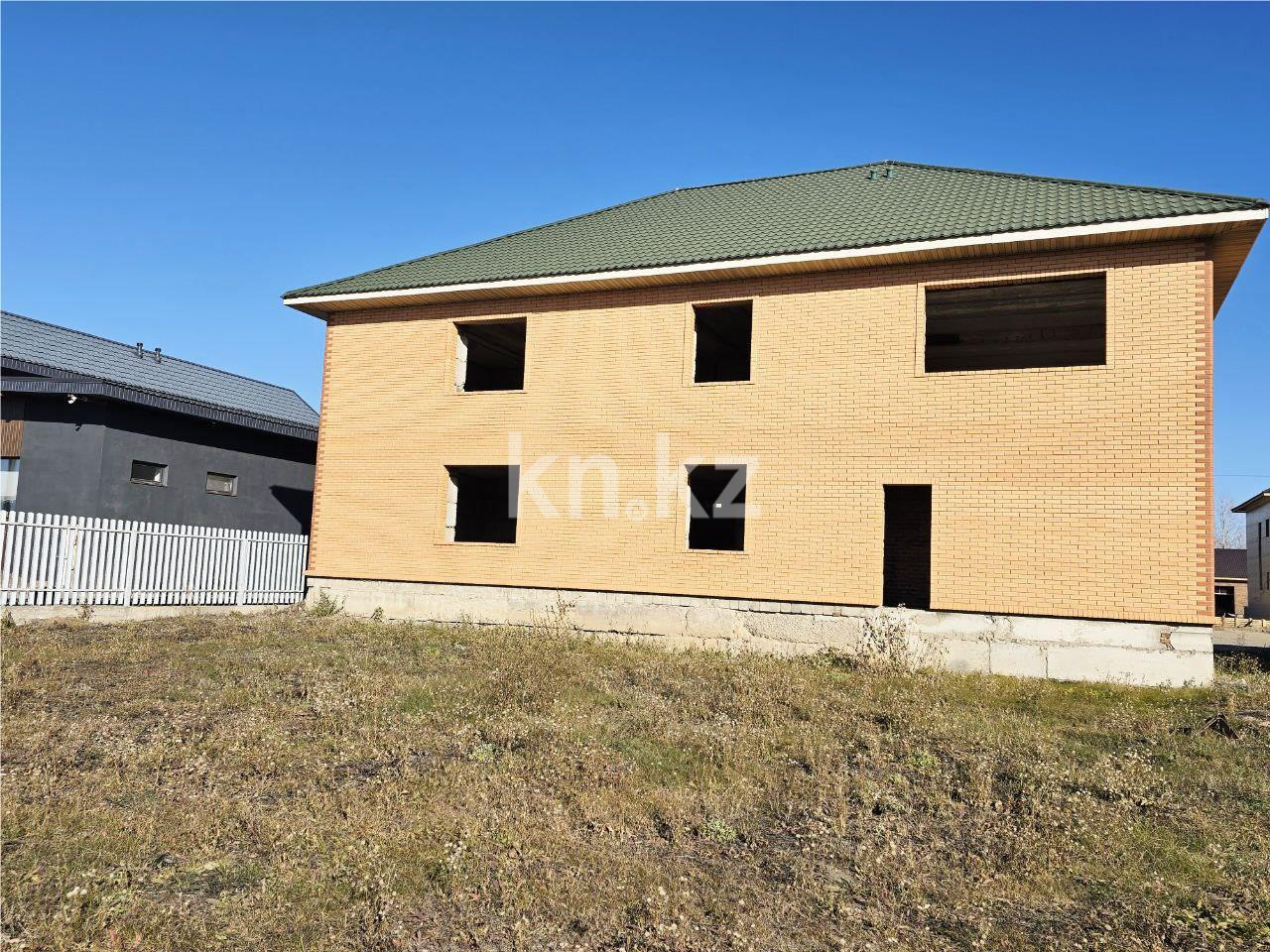 Продажа 6-комнатного дома, 379 м² в Темиртау