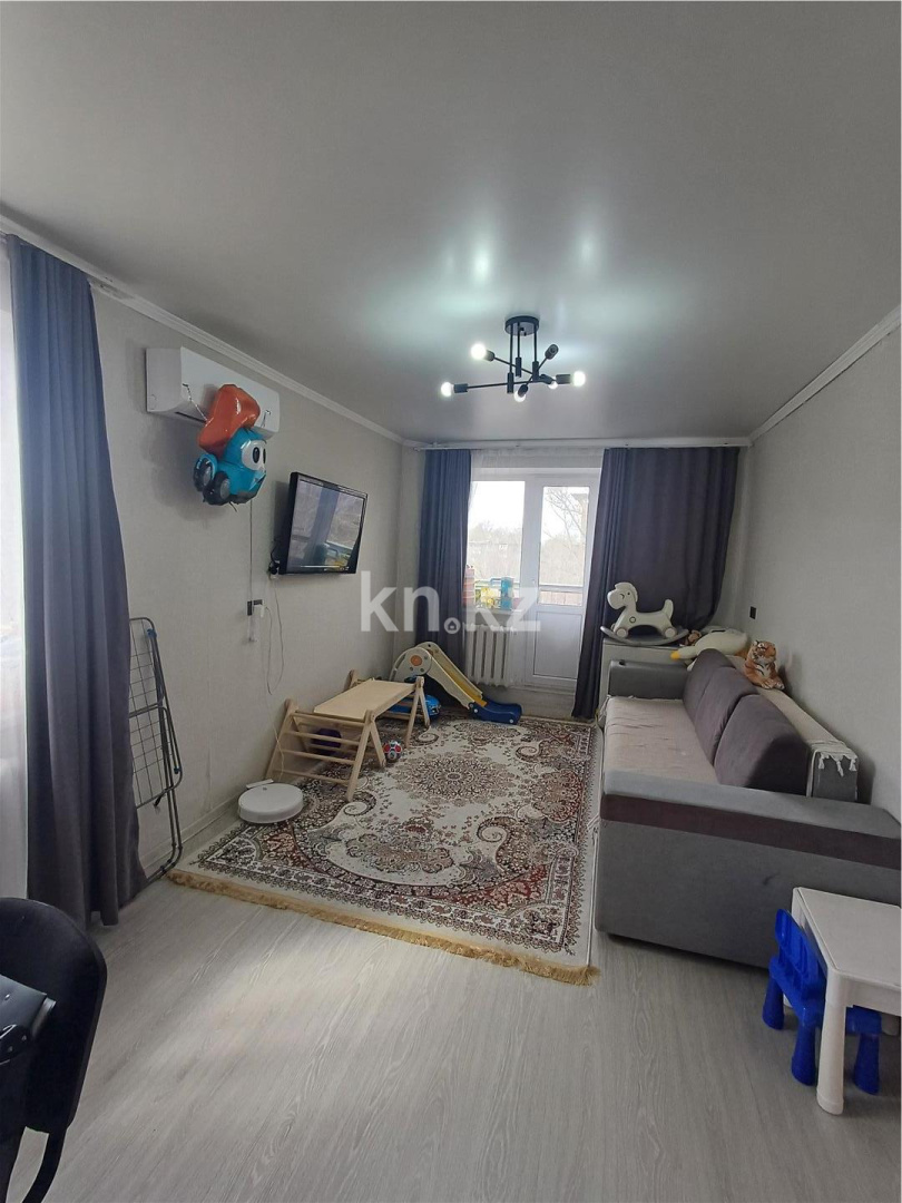 Продажа 2-комнатной квартиры, 43 м², мкр-н 12 в Караганде