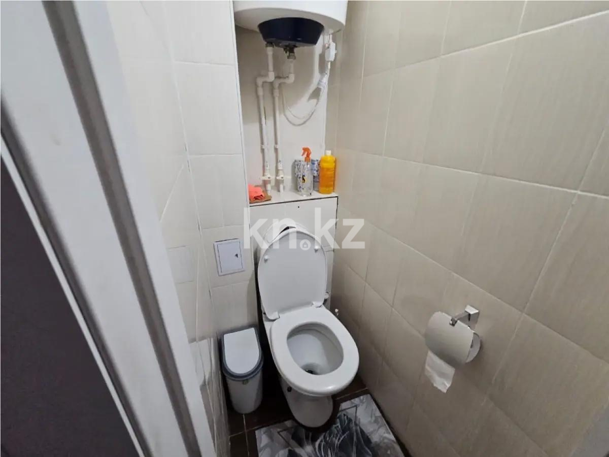 Продажа 3-комнатной квартиры, 68 м², ул. Сатыбалдина, дом  4 в Караганде - фото 5