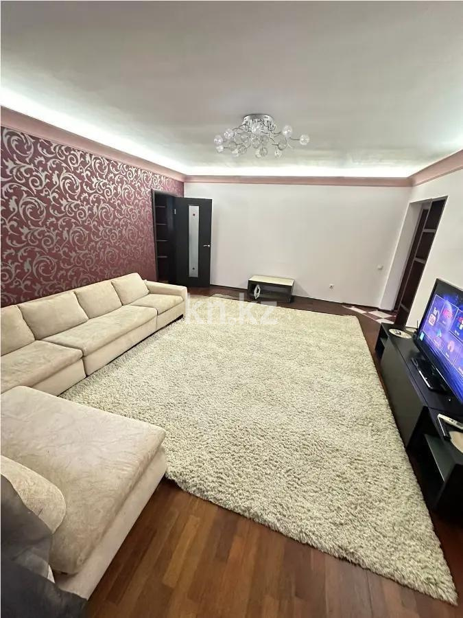 Продажа 2-комнатной квартиры, 50 м², мкр-н Самал-2, дом  77 в Алматы