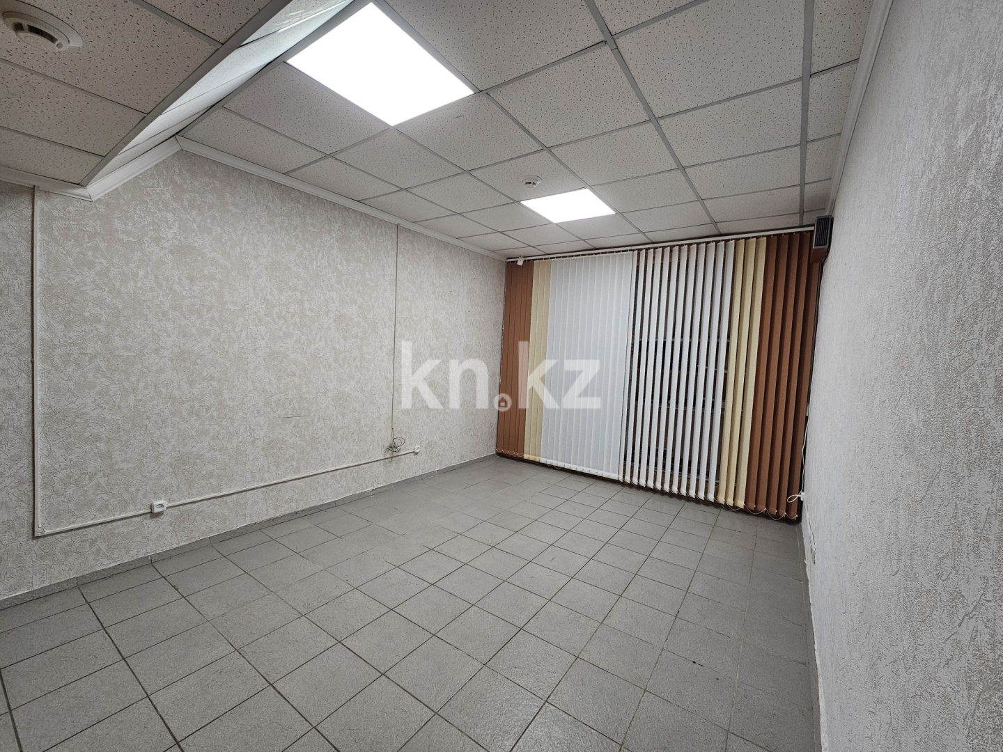 Продажа , 45 м², ул. Аманжолова, дом  33/1 в Караганде - фото 2