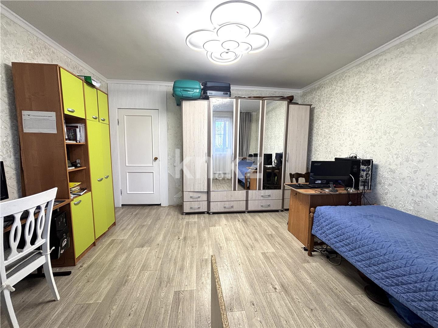 Продажа 3-комнатной квартиры, 84 м², ул. Ермекова в Караганде - фото 4
