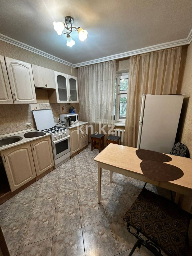 Аренда 2-комнатной квартиры, 50 м² в Астане
