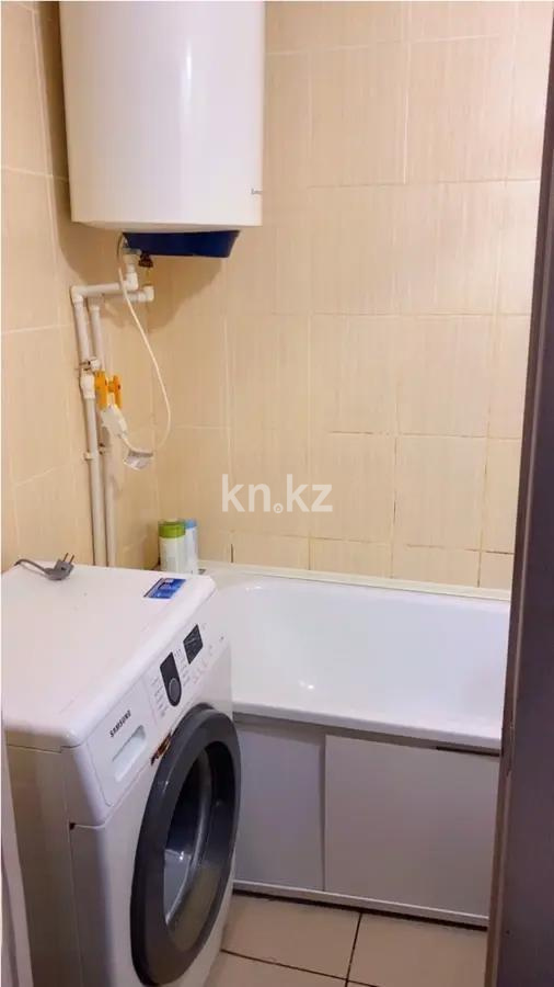 Продажа 3-комнатной квартиры, 62 м², мкр-н Голубые Пруды, дом  5/1 в Караганде - фото 4