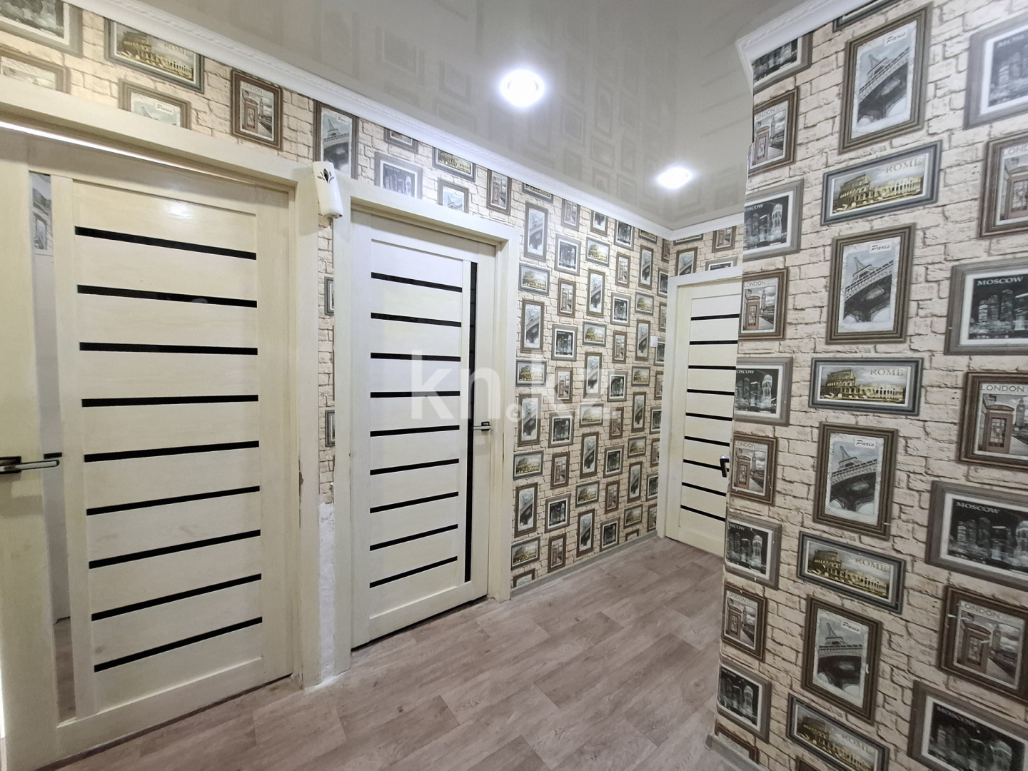 Продажа 3-комнатной квартиры, 62.5 м², 18-й мкр., дом  9 в Караганде - фото 12