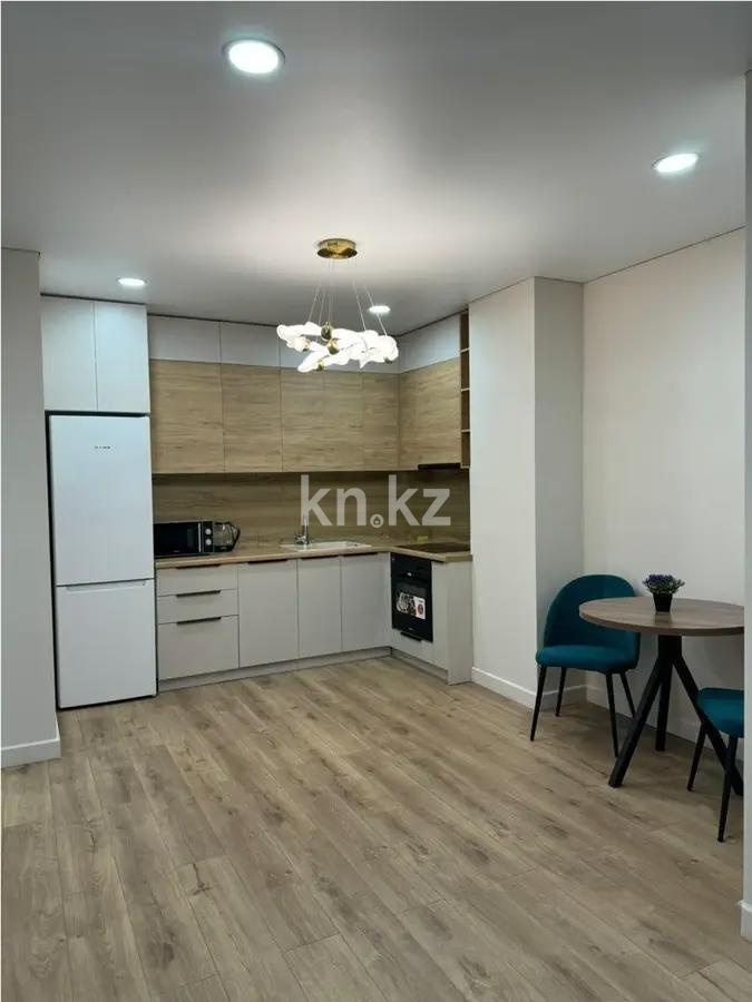 Продажа 2-комнатной квартиры, 55.5 м², ул. Жандосова, дом  94а в Алматы - фото 3