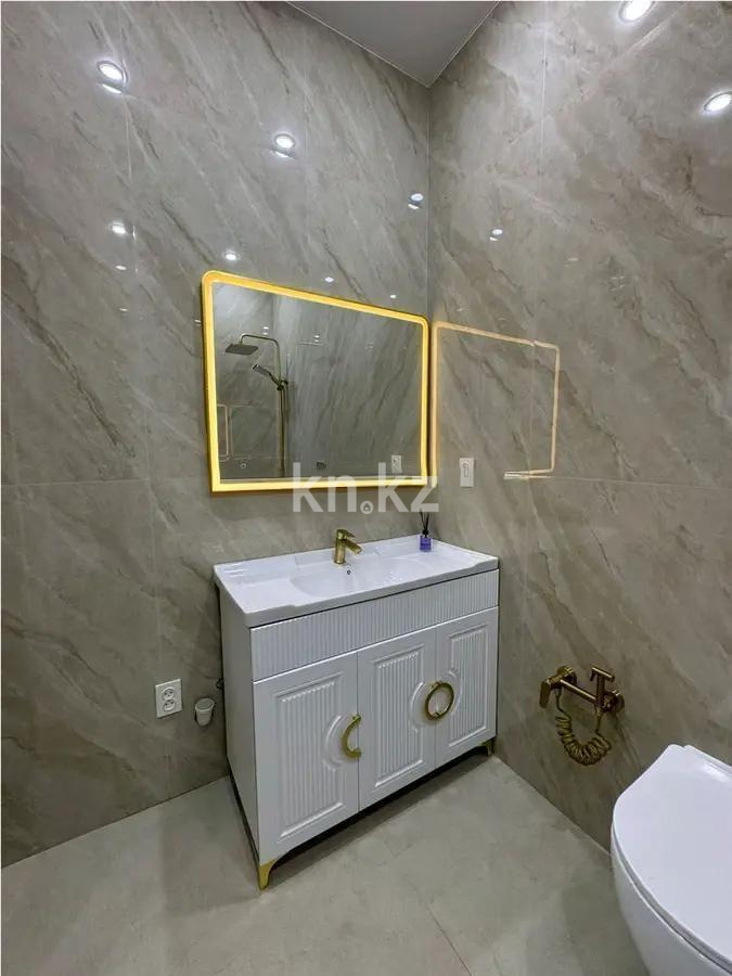 Продажа 3-комнатной квартиры, 51 м², пр. Райымбека, дом  349/1 в Алматы - фото 3