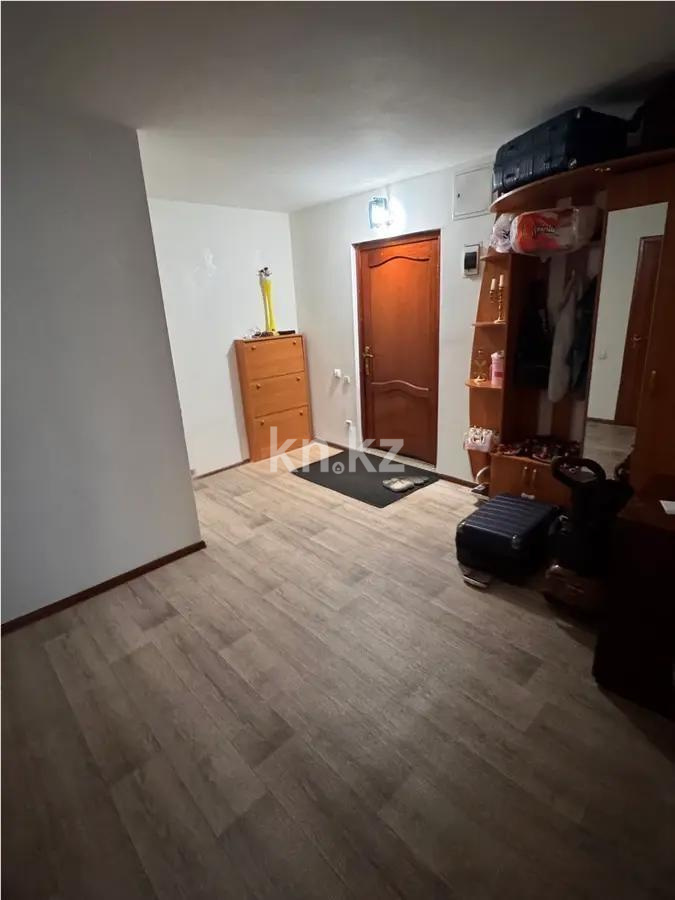 Продажа 3-комнатной квартиры, 69 м², ул. Потанина (Защитная), дом  103/3 в Караганде - фото 7