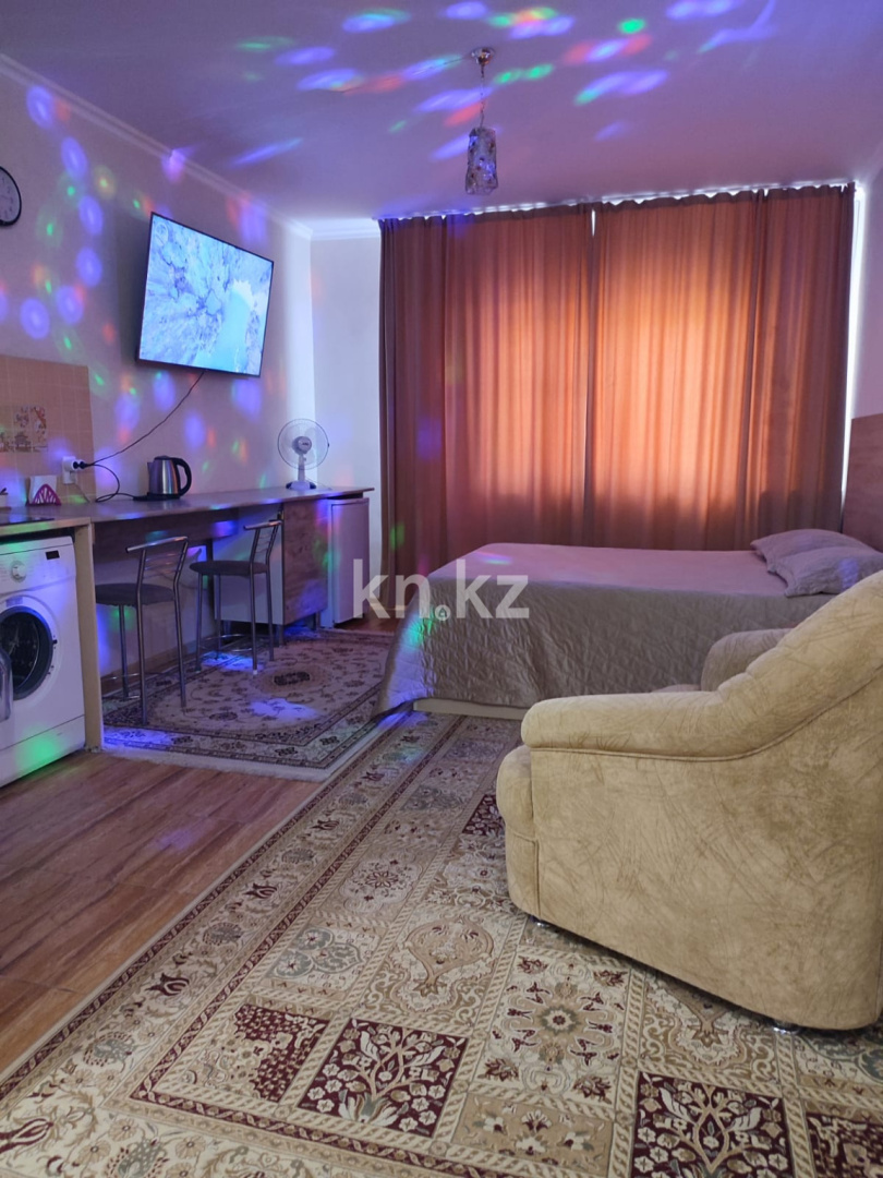 Аренда 1-комнатной квартиры посуточно, 22 м², ул. Отырар, дом  2 - Кенесары. Абая. Республики. в Астане