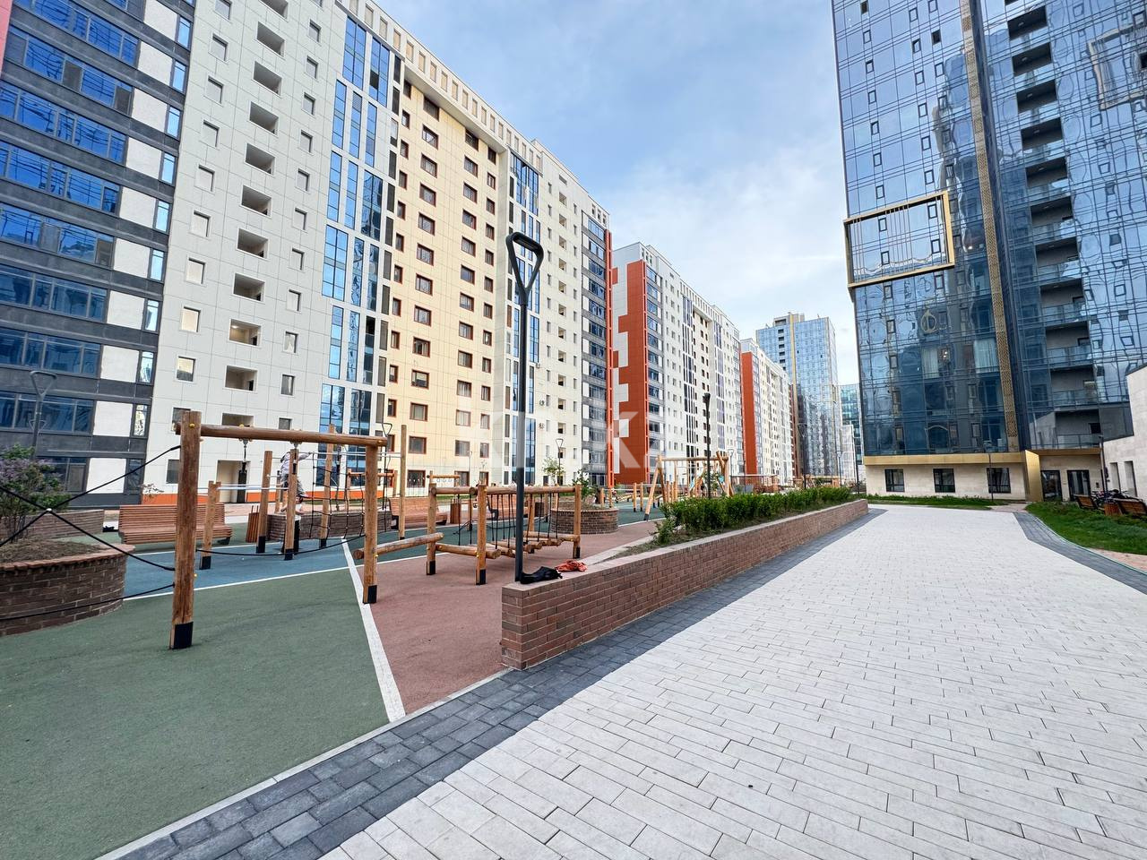 Продажа 2-комнатной квартиры, 69.5 м² в Астане - фото 18