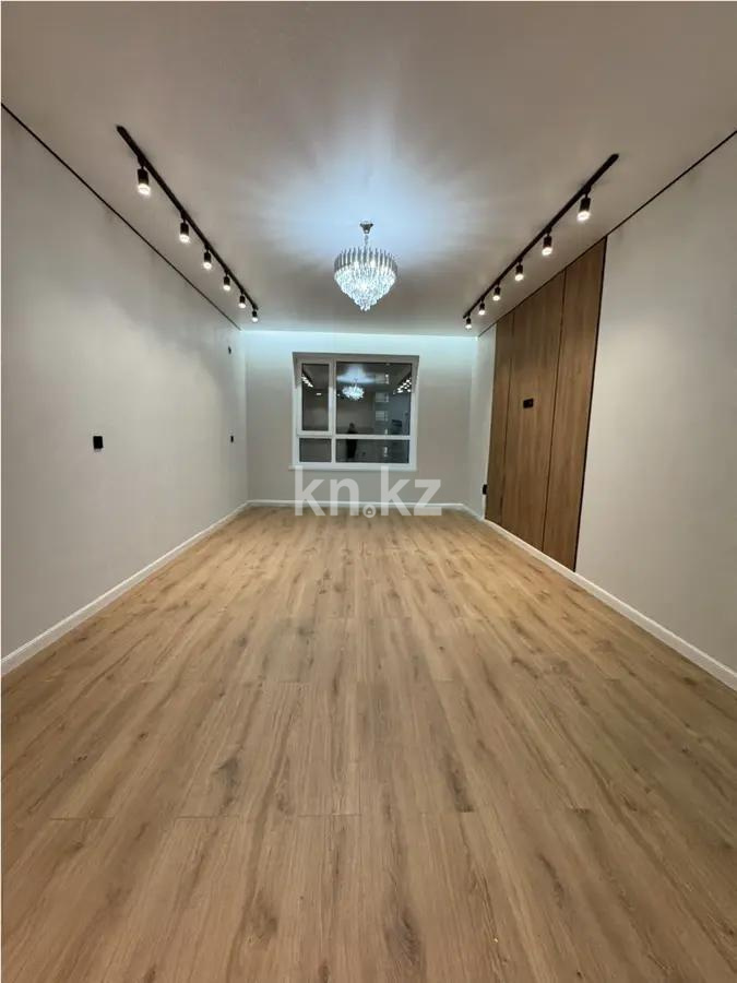 Продажа 2-комнатной квартиры, 45 м², ул. Нажимеденова, дом  52б в Астане