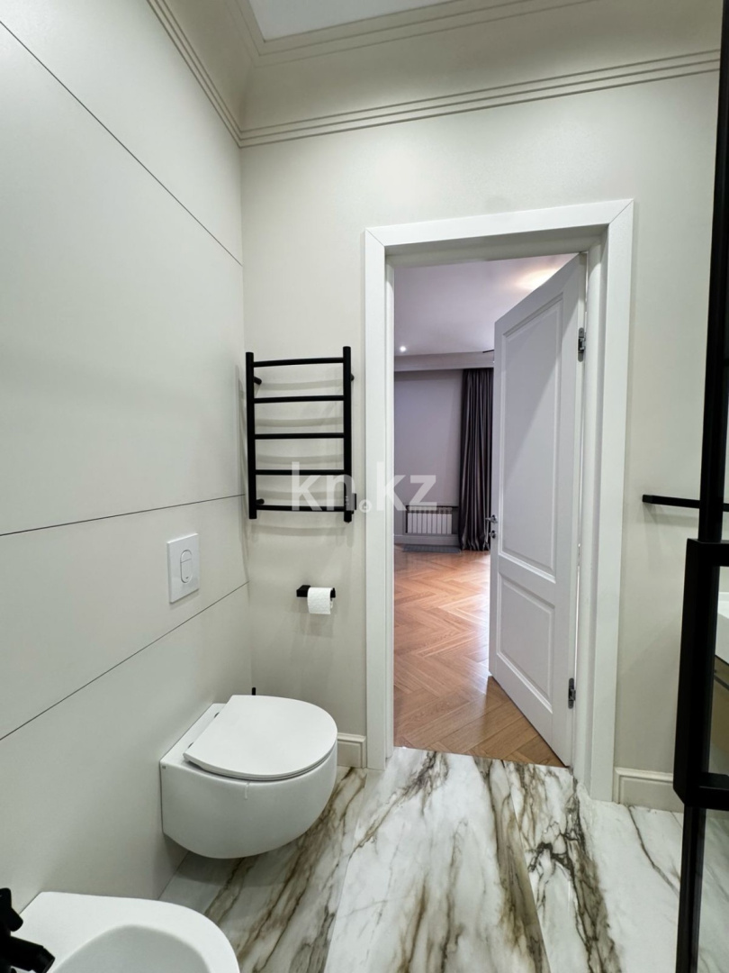 Аренда 4-комнатной квартиры, 170 м² в Астане - фото 17