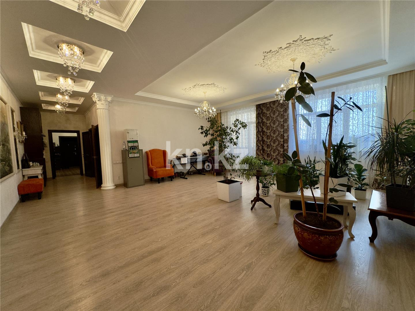 Продажа 5-комнатной квартиры, 217 м² в Караганде - фото 6